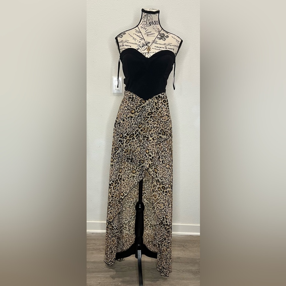 Leopard Print Strapless Dress